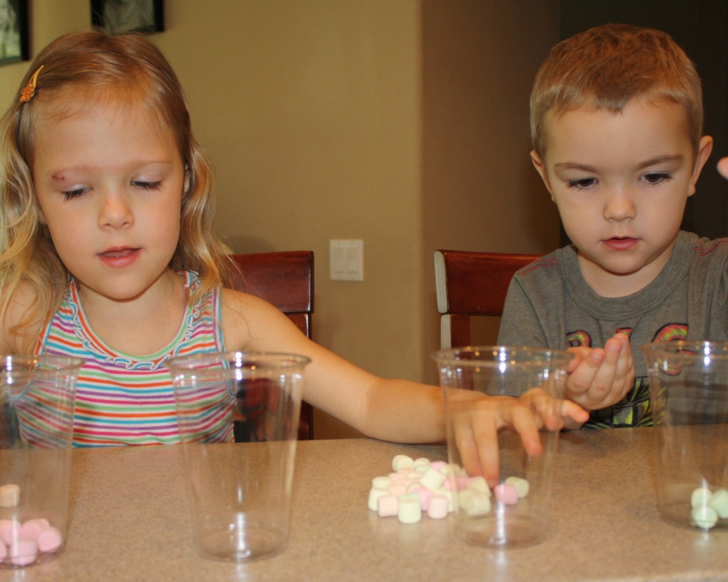 Color Change Marshmallow Science Experiment (Fantastic Fun and Learning)