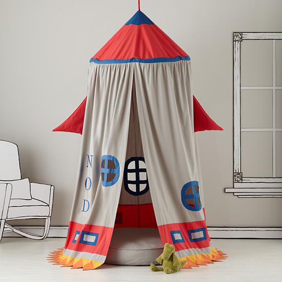 Gift Ideas for Kids Who Love Outer Space and Astronauts
