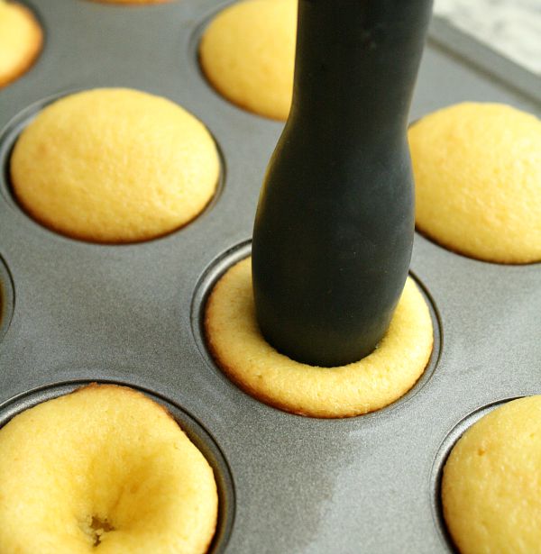 Prepping cupcakes 2