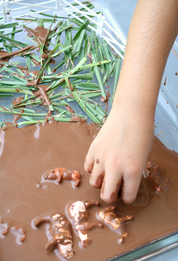 Pigs in the Mud Sensory Play and Counting Rhyme for Farm Theme