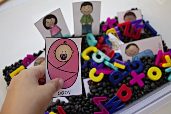Preschool Family Theme Activity-Sensory Bin