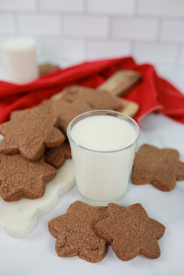 Best Christmas Cookies to Bake with Kids-Zimtsterne Christmas Cookie Recipe