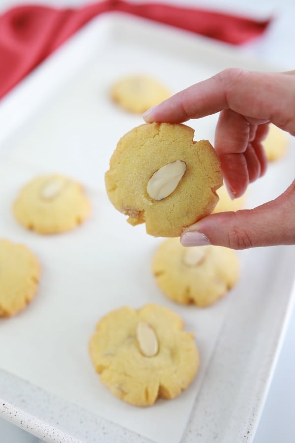 How to make Chinese Ginger Almond Cookies-Baking with Kids