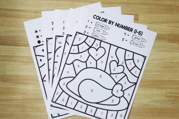 Free printable Thanksgiving math worksheets for prekindergarten and kindergarten